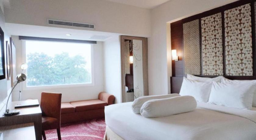 Indoluxe Hotel Jogjakarta Mlati Kültér fotó